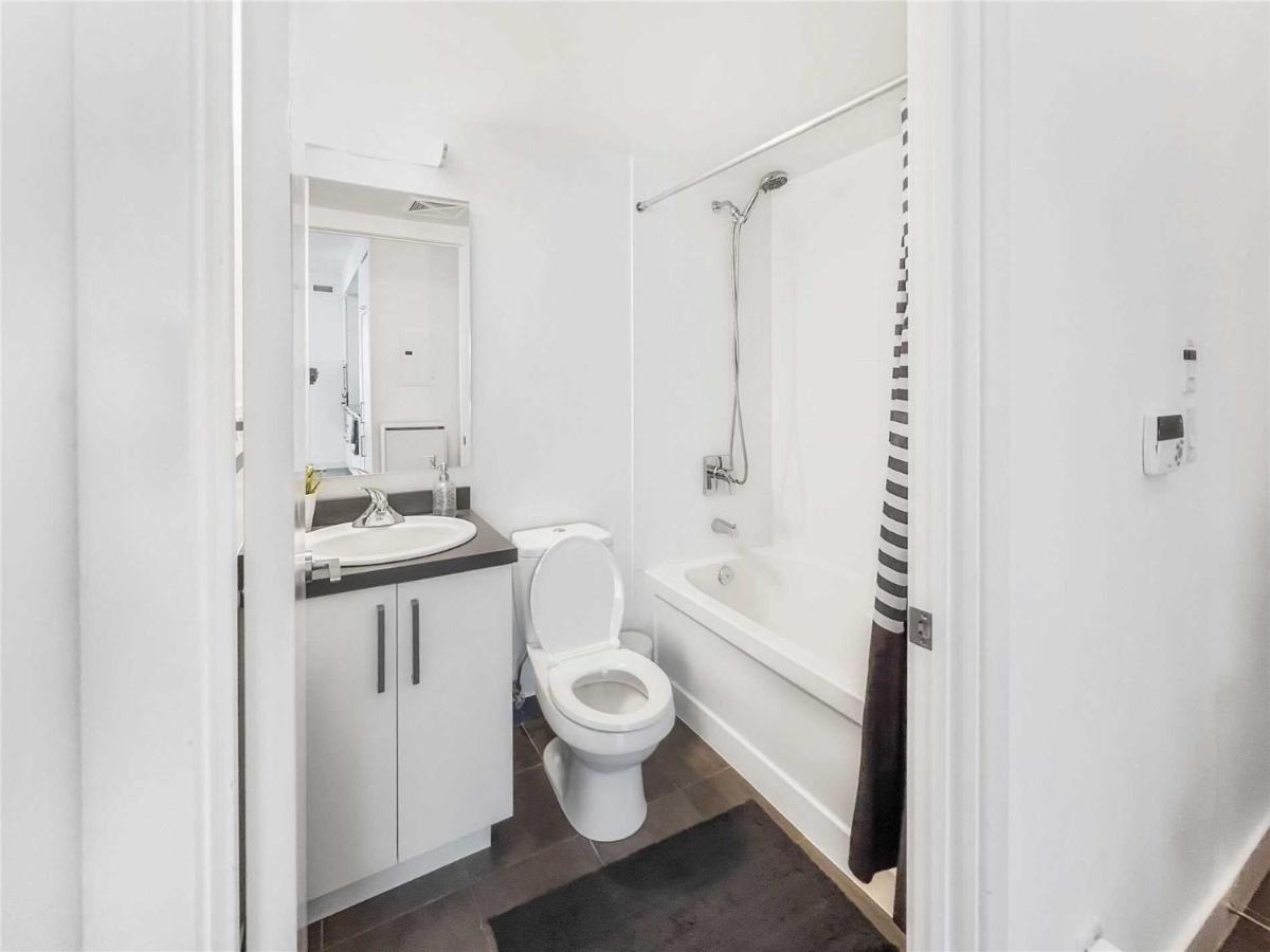 Luxury Condo In The Heart Of Toronto - Next To Scotiabank Arena 外观 照片