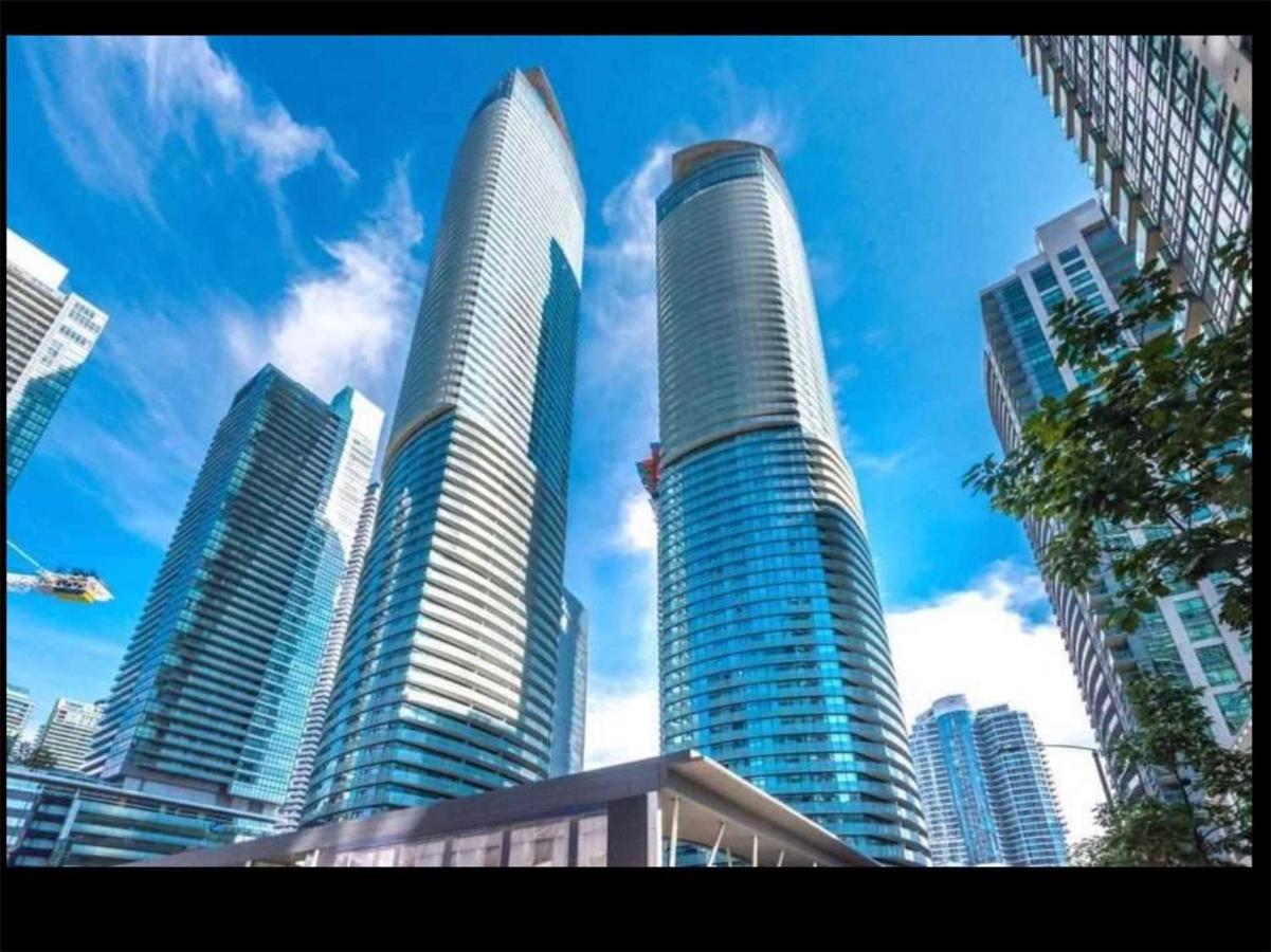 Luxury Condo In The Heart Of Toronto - Next To Scotiabank Arena 外观 照片